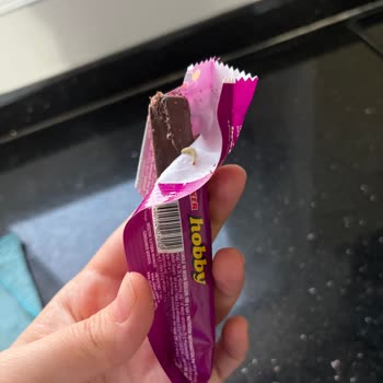 Aldığım Üründen Kurt Çıktı Kızım Yiyebilirdi