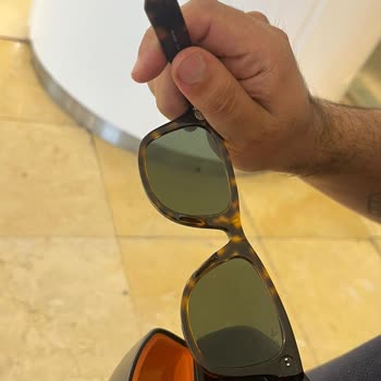 Garanti Kapsamında Gözlüğüm Onarılmadı, Mağaza Müdüründen Özür Bekliyorum