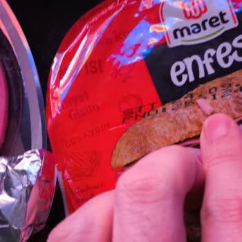 Maret Macar Salamdan Çıkan Kemik Sağlığımı Tehdit Etti