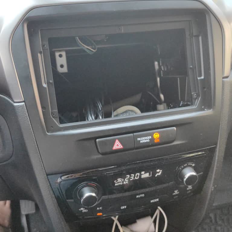 Yeni Vitara'da Multimedya Arızası Ve Mağduriyet Yaşadım