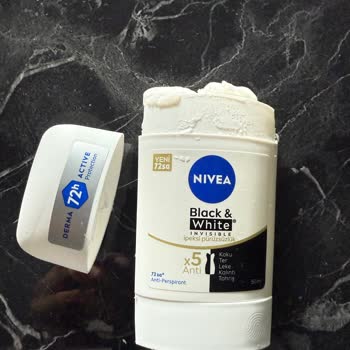 Nivea Stick Ürünlerinde Kırılma Ve Müşteri Hizmetlerinden Yanıt Alamama Sorunu