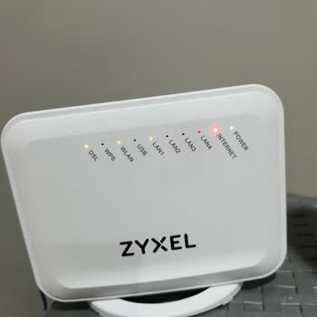 İnternet Bağlantısı Tamamen Kesildi Müşteri Hizmetlerine Ulaşılamıyor