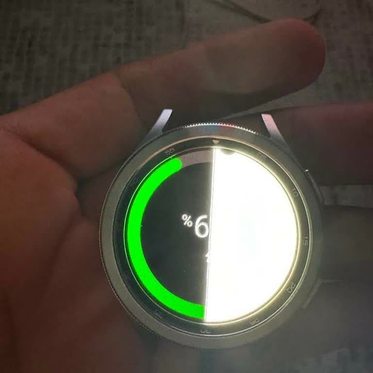 Onarımı Kabul Etmediğim Akıllı Saatim Bozuk Ekranla Teslim Edildi