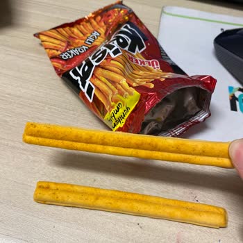 Krispi Çubuk Krakerde Bozuk Koku Ve Yapışkanlık Sorunu