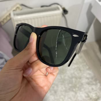 Rayban Gözlük Camı Kırıldı, Garanti Dışı Denildi, Müşteri Memnuniyeti Yok