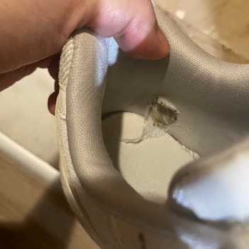 Kısa Sürede Deforme Olan Ayakkabıya Red Cevabı Ve Müşteri Mağduriyeti