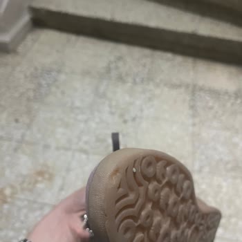 Adidas Gazelle Ayakkabının Burun Lastiği Birkaç Kullanımda Koptu