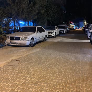 Mardin Artuklu'da Yol Sorunu Esnafı Mağdur Ediyor