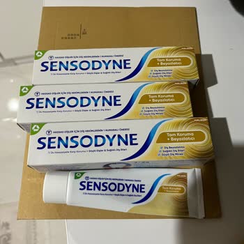 Sensodyne Aldığım Diş Macunu Orijinal Değil Ve Beklediğim Gibi Beyazlatmıyor