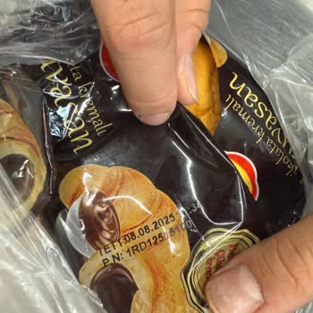 Aldığım Kruvasandan Böcekler Çıktı, Hijyen Sıfır