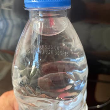 Süral Marka Su Şişelerinde Yabancı Cisim Ve Sağlık Sorunu