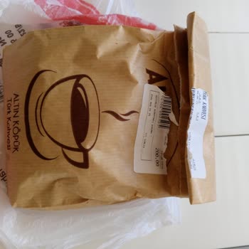 Bayat Ve Bozulmuş Kahve Satışı Sonrası İlgisiz Mağaza Yaklaşımı