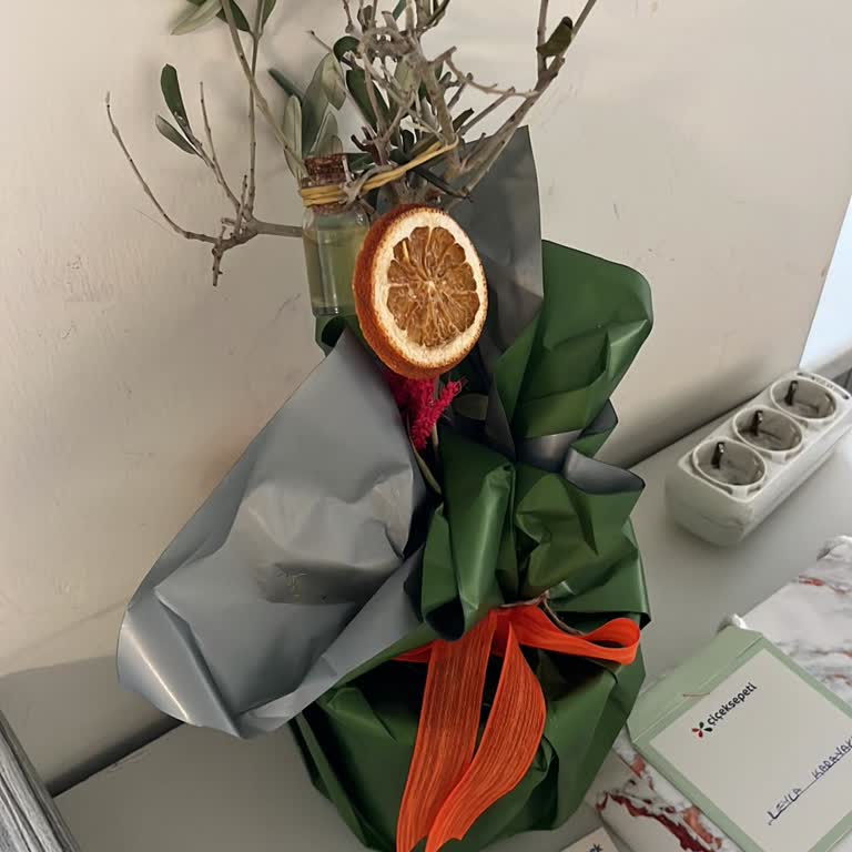 Değişim Yapmayan, Müşteriyi Oyalayan Firma: Hediye Çiçekle Rezil Oldum