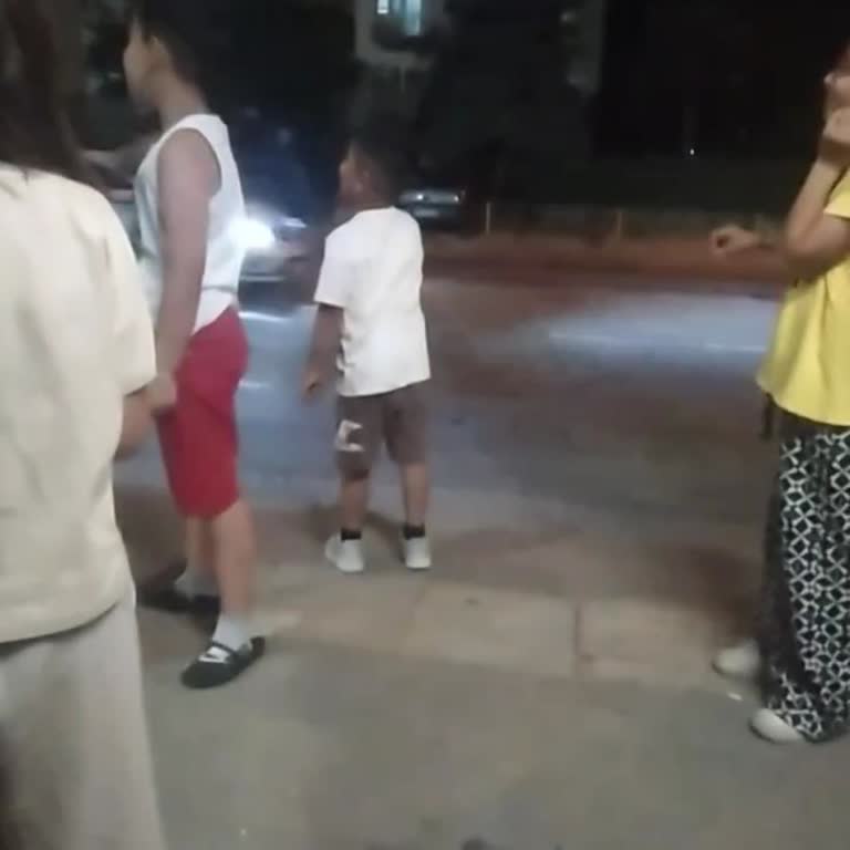 Mevlana Otobüsü Sürekli Geç Geliyor, Mağduriyet Yaşıyoruz