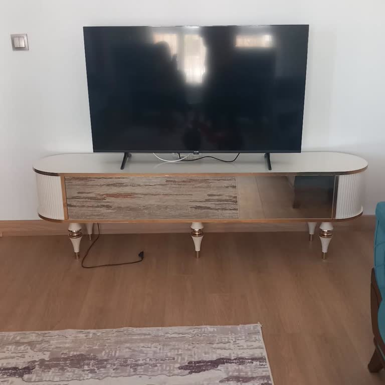 Televizyon Kurulumu İçin Haksız Ekstra Ücret Talebi