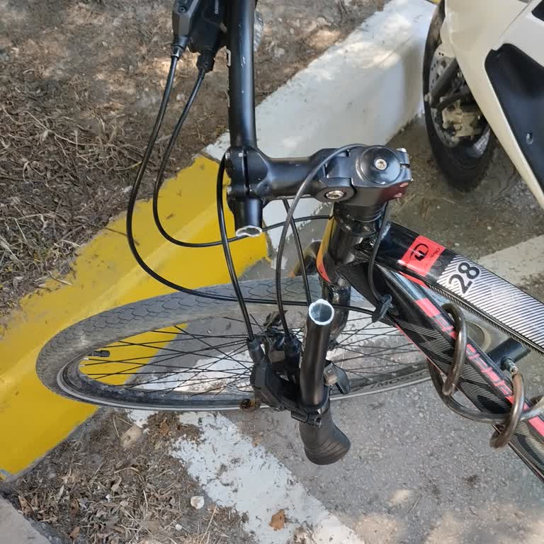 Mosso Bisiklet Seyir Halindeyken Gidonun Kopmasıyla Ölümden Döndüm