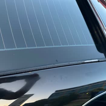 BMW E60 Cam Fitilindeki Sorunlar Araç İçine Su Alıyor