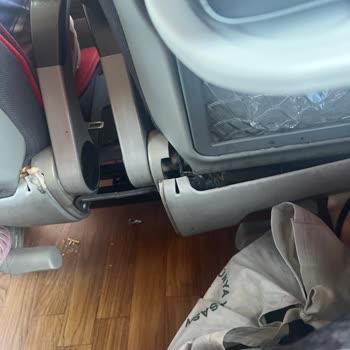 Kamil Koç Otobüsünde Temizlik Ve Konfor Eksikliği Nedeniyle Yaşanan Hayal Kırıklığı