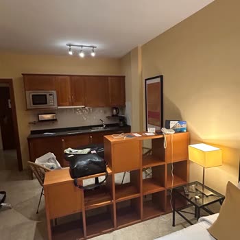 Agoda'da Yanıltıcı Oda Fotoğrafları Ve Yetersiz Destek Deneyimi
