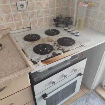 Kumtel Ankastre Ocak Camı Patladı, Garanti Kapsamı Dışında Bırakıldı