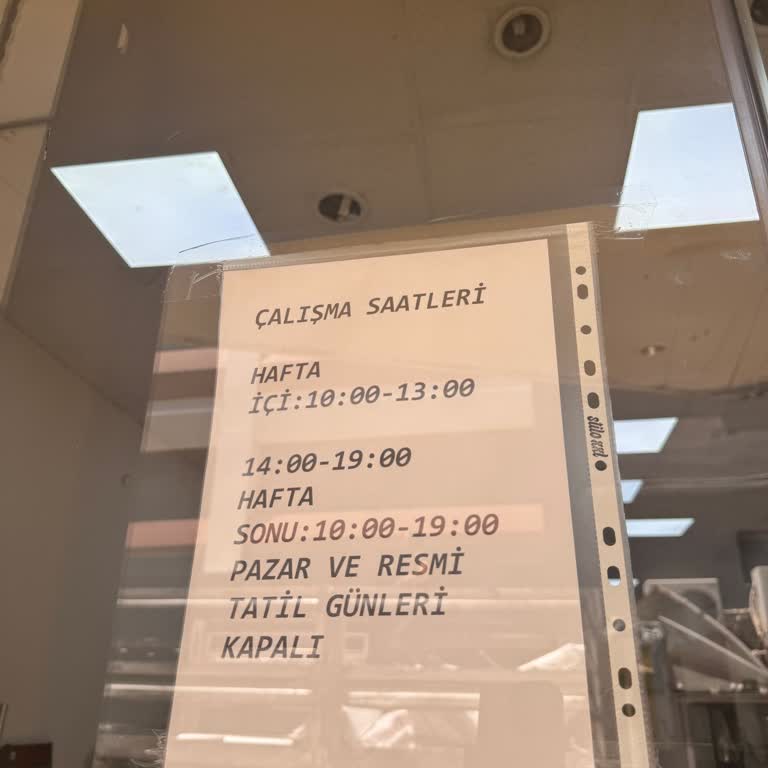 PTT Kargo Şubesinde Mesai Saati Ve Personel Davranışı Sorunu
