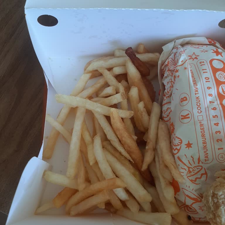 Popeyes'tan Paket Siparişlerinde Sürekli Eksik Ve Yanlış Ürün Sorunu