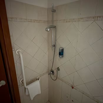 İstyatur İtalya Turunda Otel Uzaklığı ve Rehber Sorunlarıyla Yaşanan Hayal Kırıklığı