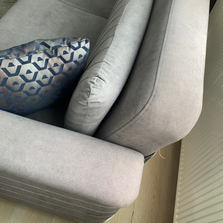 Koltuk Takımında Renk Değişimi Ve Firma İlgisizliği