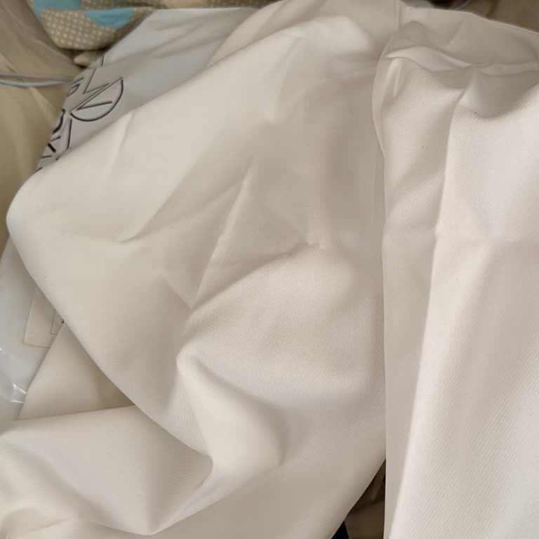 Beyaz Pantolonun İç Göstermesi Ve İade Kargo Ücretinin Kesilmesi Sorunu