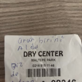 Kuru Temizlemeden Sonra Montlarım Lekeli Ve Kırışık Teslim Edildi