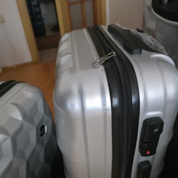 Kırık Ve Hasarlı Valiz Gönderimi Hakkında Şikayet