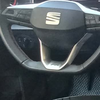 Seat Arona Direksiyon Logosunda Üretim Hatası Şüphesi Ve Mağduriyet