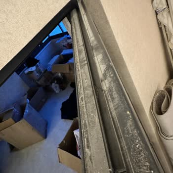 Evimde Eksik Ve Yüzeysel Temizlik, Söz Verilen Hizmetler Yerine Getirilmedi