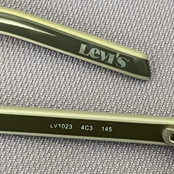 Levi's Gözlük Çerçevesi Temizlerken Ortadan İkiye Ayrıldı Garanti Dışı Bırakıldı