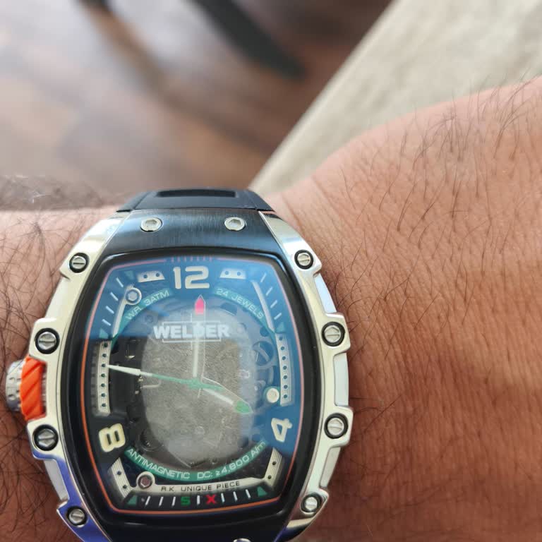 Satın Aldığım Su Geçirmez Saat İlk Kullanımda Su Aldı, Değişim Ve İade Kabul Edilmiyor