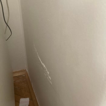 Axa Sigorta Banyodaki Su Sızıntısı Sorunumu Çözmedi, Dosyamı Sebepsiz Kapattı