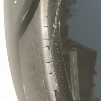 BMW 1.16 Joy Edition Ön Cam Fitili Kronik Çürüme Sorunu