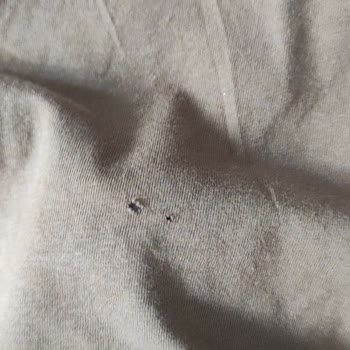 Aldığım Tişört 1 Ayda Delik Oldu, Kumaşı Çok İnce