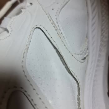 Skechers'tan Aldığım Ayakkabılarda Sorun Ve Yetersiz Müşteri Desteği