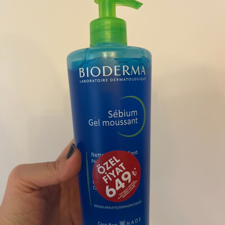 Bioderma Sebium Gel'in Rengi Koyu Ve Orijinalliğinden Şüpheliyim