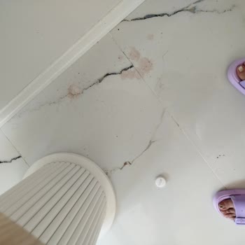 Kefir Şişesi Patladı, Mutfak Zarar Gördü