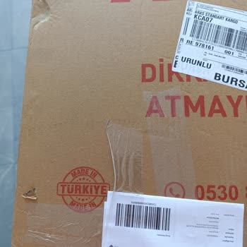 Kırık Saat Ve Hasarlı Koli: Müşteri Mağduriyeti