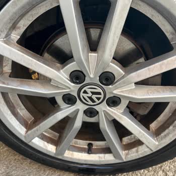 Jant Temizliğinde Asperox Sarı Güç Sonrası Kalıcı İz Sorunu