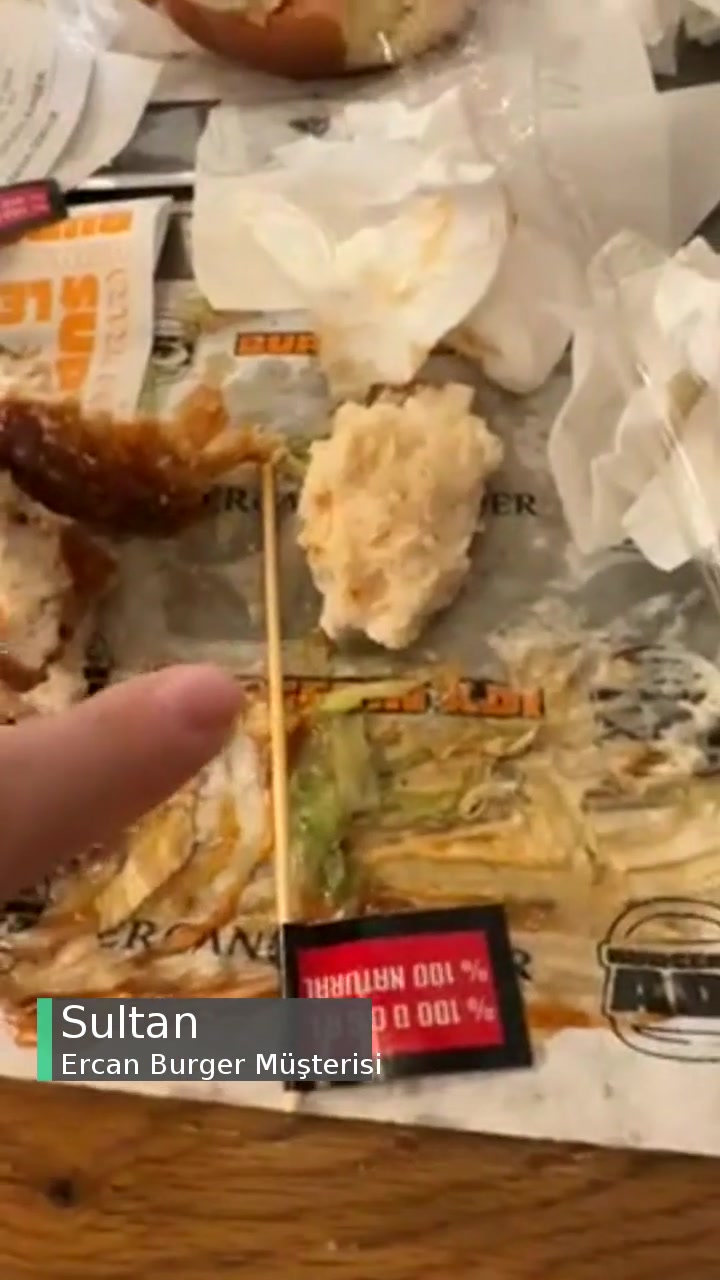 Ercan Burger Tavuklar Plastik Gibi! videonun kapak resmi