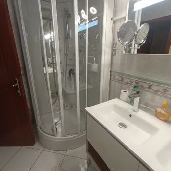 Balkanlar Turu'nda Konaklama Standartlarının Vaat Edileni Karşılamaması