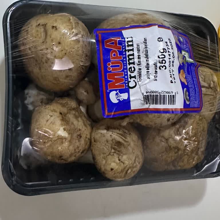 Migros Sanal Marketten Küflü Ve Buruşmuş Mantar Teslimatı