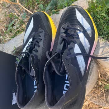 Adidas Ayakkabım Hatalı İnceleme Sonrası Başkasının Ürünüyle Değiştirildi