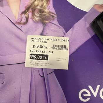 İndirimli Ürün Etiketine Rağmen Yüksek Fiyatla Karşılaştım