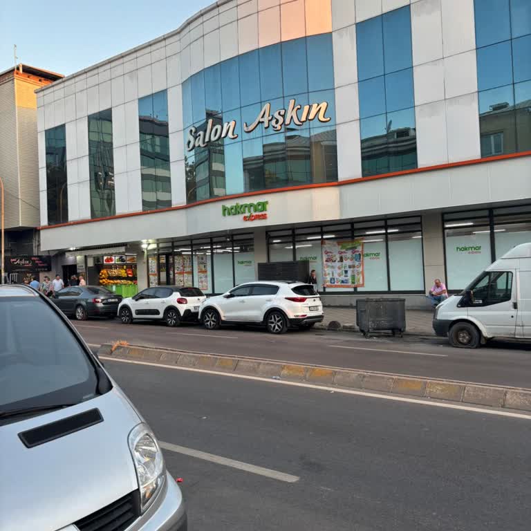 Mağaza Personelinin Saygısız Tutumu Ve Yetersiz Yönetici Yaklaşımı