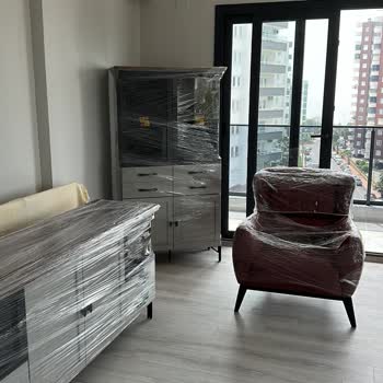 Aldığım Mobilyalarda Eksik Ve Hasarlı Ürünler Teslim Edildi, Çözüm Bekliyorum